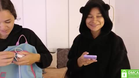 chanell and yina online show from 10.31.25