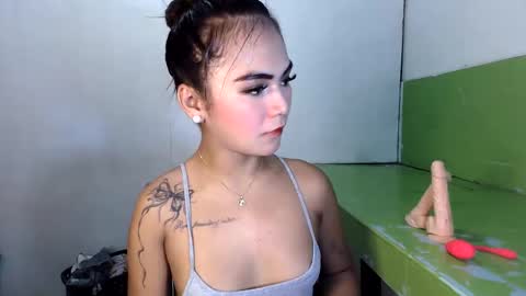 Snapshot of sexycheskax18 chatting on 05.31.26 pretty Cheska online show from 05.31.26
