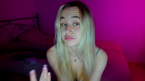 Sophia online show from 12.07.24