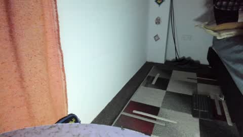 Antonioylola online show from 01.03.25