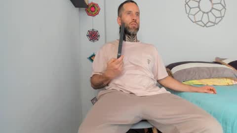 Antonioylola online show from 02.22.25