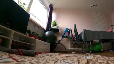 XDA   online show from 01.27.25