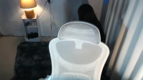 Devine online show from 11.16.25