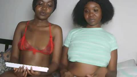 Snapshot of sexyebony283378 chatting on 05.08.26 sexyebony283378 online show from 05.08.26