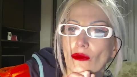 ENI pvt moan your name  WHEN I M NOT online you tell me in SNAPCHAT deal yes add me...  FREE TWITTER magiconline101...... online show from 05.18.26