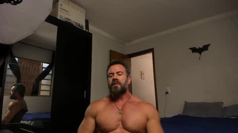 Snapshot of sexyflightz chatting on 03.05.25 chris online show from 03.05.25