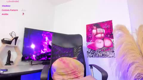 sexygoddess_f online show from 10.13.25