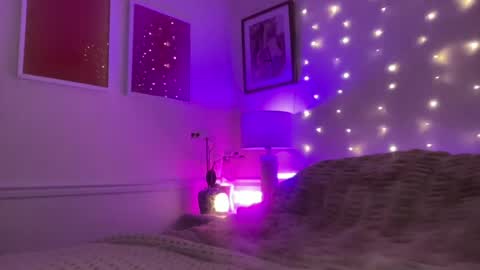Snapshot of sexygoodvibebabe69 chatting on 06.24.26 Ashley Love online show from 06.24.26