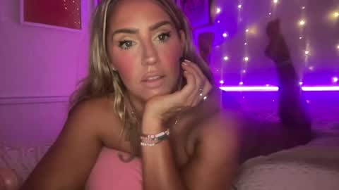 Snapshot of sexygoodvibebabe69 chatting on 07.13.26 Ashley Love online show from 07.13.26