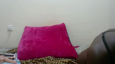 Snapshot of sexyhotgal4 chatting on 09.12.25 MARGARET online show from 09.12.25