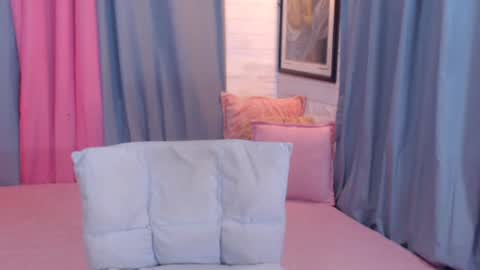 Snapshot of sexyhottieashley chatting on 07.28.26 ASHLEY online show from 07.28.26