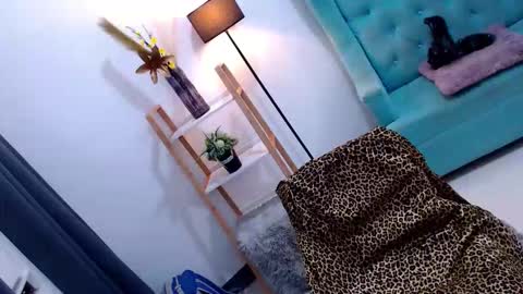 JENNY online show from 11.19.25