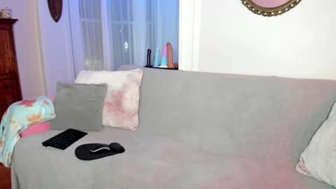 Peaches  Justin online show from 09.29.25