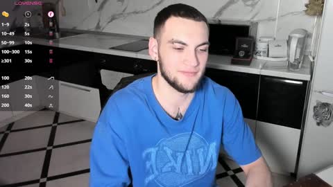 Snapshot of sexykolya chatting on 12.16.24 Kolya online show from 12.16.24