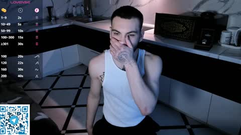 Snapshot of sexykolya chatting on 12.18.24 Kolya online show from 12.18.24