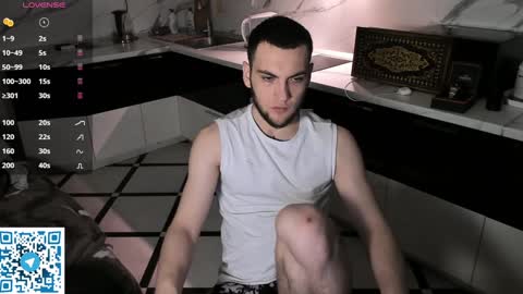 Snapshot of sexykolya chatting on 12.21.24 Kolya online show from 12.21.24