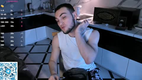 Snapshot of sexykolya chatting on 12.21.24 Kolya online show from 12.21.24