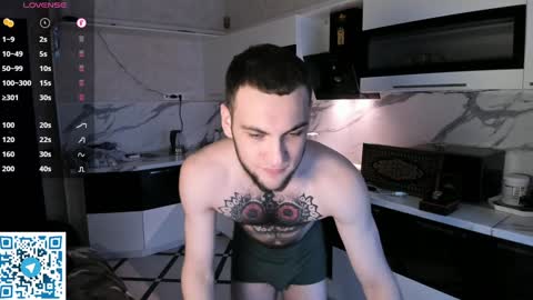Snapshot of sexykolya chatting on 12.22.24 Kolya online show from 12.22.24