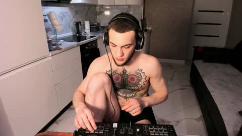 Snapshot of sexykolya chatting on 01.21.25 Kolya online show from 01.21.25