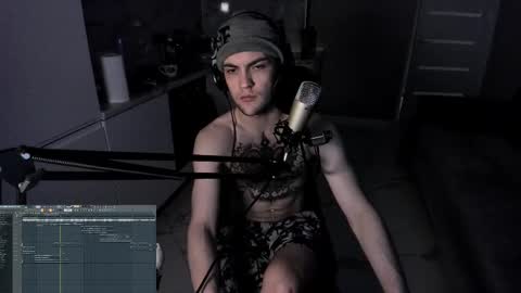 Snapshot of sexykolya chatting on 02.24.25 Kolya online show from 02.24.25