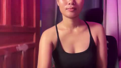 Snapshot of sexylady_pinayx chatting on 04.16.26 Call me Bea online show from 04.16.26