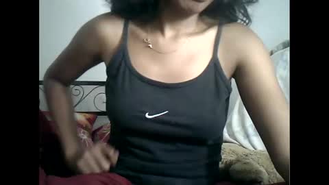 Snapshot of sexylarra12 chatting on 01.10.25 sexylarra12 online show from 01.10.25