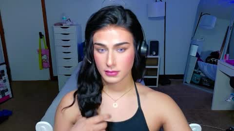 Snapshot of sexylatinboy777 chatting on 04.24.26 JC online show from 04.24.26
