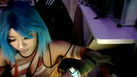 SEXYLATINCOUPLE online show from 02.14.25