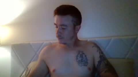 Snapshot of sexylatino4 chatting on 09.20.25 sexylatino4 online show from 09.20.25