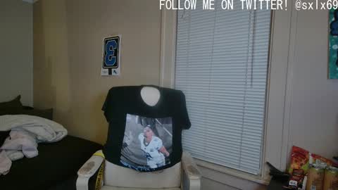 Snapshot of sexylax69 chatting on 02.16.25 sexylax69 online show from 02.16.25