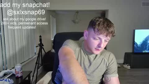 Snapshot of sexylax69 chatting on 09.26.25 sexylax69 online show from 09.26.25