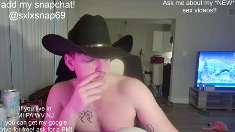 Snapshot of sexylax69 chatting on 11.27.25 sexylax69 online show from 11.27.25