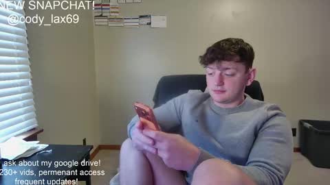 Snapshot of sexylax69 chatting on 04.28.26 sexylax69 online show from 04.28.26