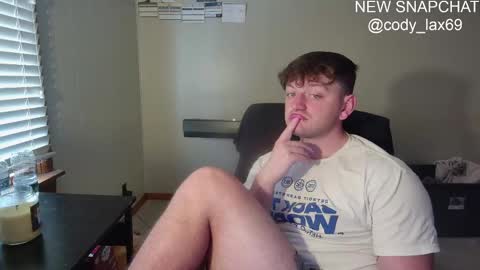 Snapshot of sexylax69 chatting on 05.29.26 sexylax69 online show from 05.29.26