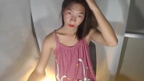 Laylia3 online show from 10.19.25