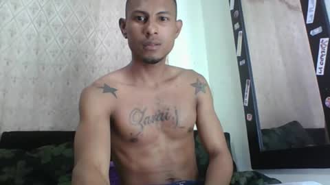 Snapshot of sexyleon69 chatting on 05.14.26 Sexy leon online show from 05.14.26