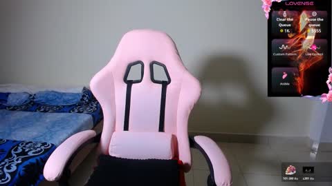 sexyloba  independent model online show from 12.20.25