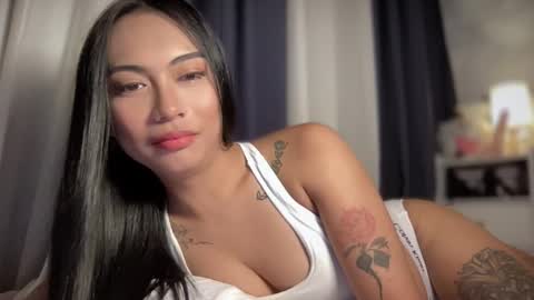 maxine online show from 02.24.26