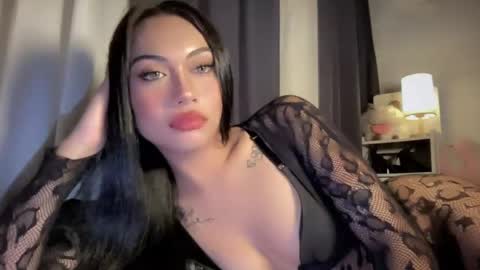 maxine online show from 04.15.26