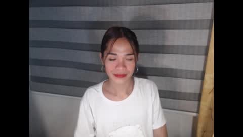 Lunox3 online show from 10.19.25