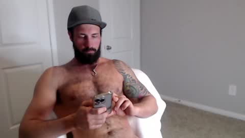 Snapshot of sexymanmk26 chatting on 02.05.25 lets go private  im ready to play pvt cum online show from 02.05.25