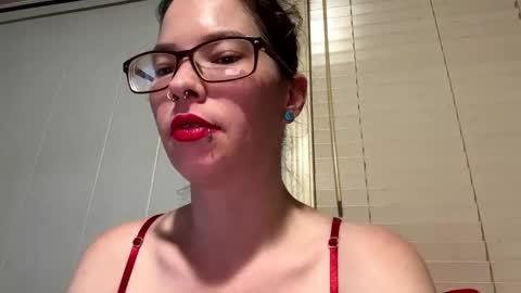 Snapshot of sexymilf42088 chatting on 12.25.24 sexymilf42088 online show from 12.25.24