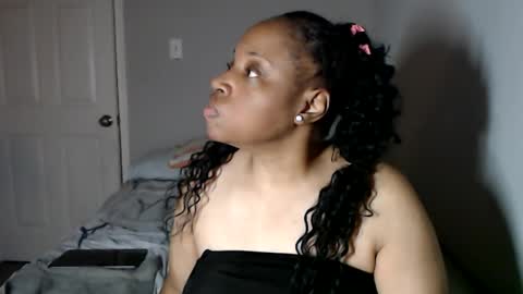 SexyMona online show from 10.24.25