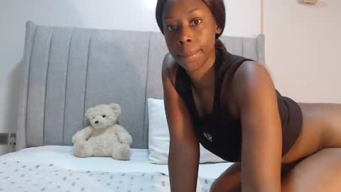 Snapshot of sexymonalisa1 chatting on 05.14.26 sexymonalisa1 online show from 05.14.26