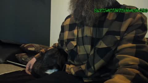 Sexymountainman420 online show from 02.08.25
