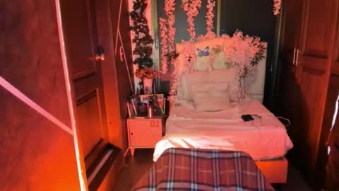 N A F online show from 10.16.25