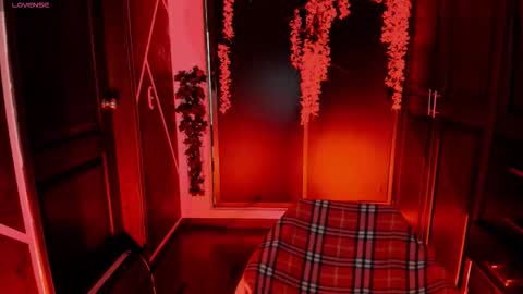 N A F online show from 11.05.25