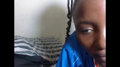 VIVIAN online show from 12.02.25