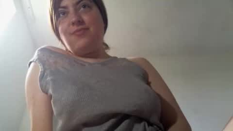Snapshot of sexynyu18 chatting on 05.31.26 Alex online show from 05.31.26