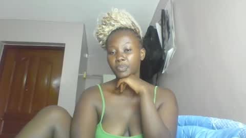Snapshot of sexypamm chatting on 03.18.26 sexypamm online show from 03.18.26